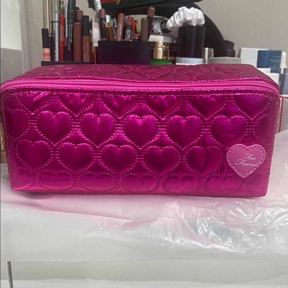 New without box Too Faced Fuchsia Heart Cosmetic Bag
